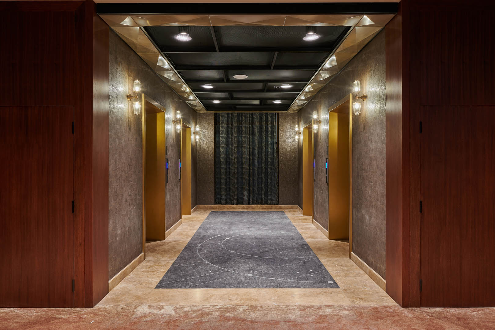 Double Tree by Hilton