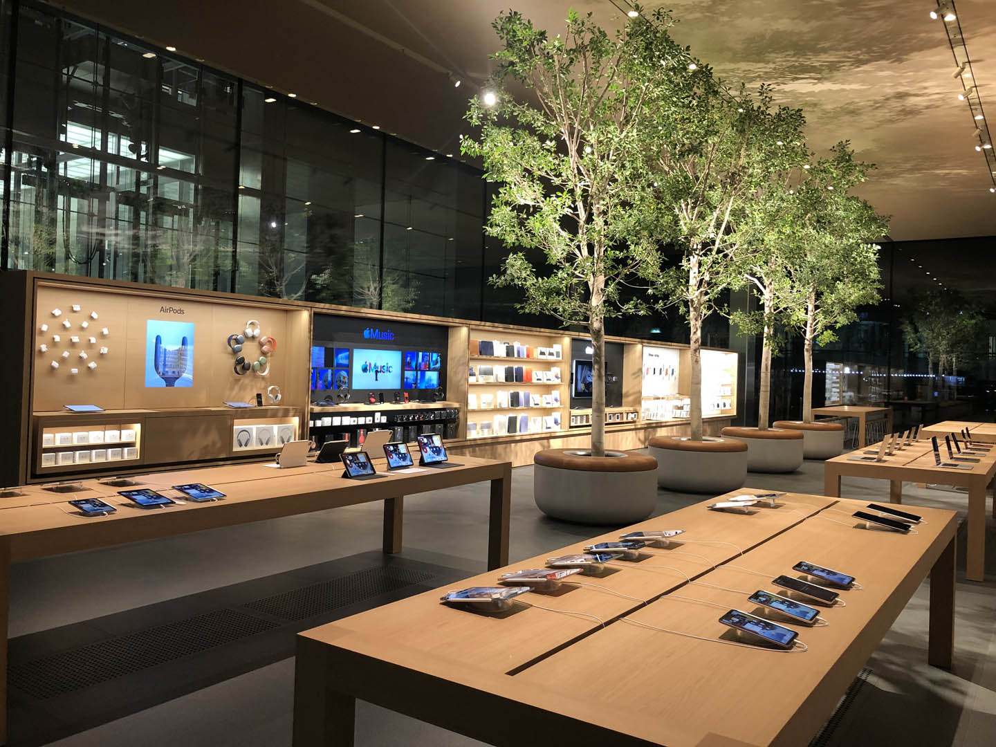 Apple Store